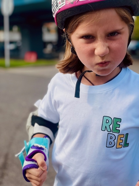 Kids T-Shirt “Tiny Rebel” – streetwear kids (black)