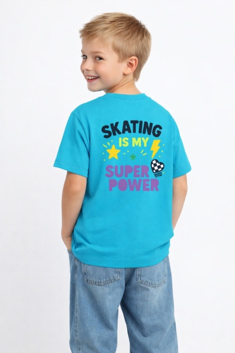 Kids’ T-shirt Skating Is My Super Power – streetwear kids (light blue)