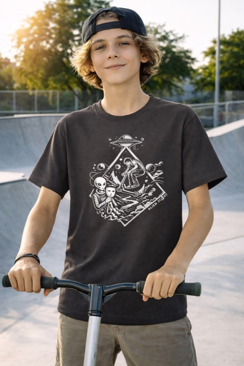 Hello Human Starfall Scooter T-shirt - Alien Scoot Stunt Scooter T-shirt (Graphite)